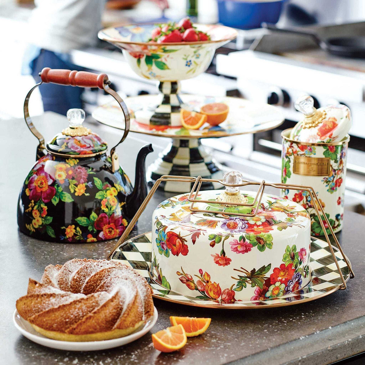 Flower Market Black Enamel Tea Kettle by Mackenzie Childs 2.84L